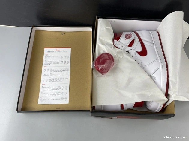 Cheap Air Jordan Red 555088-103 1 Retro Metallic (2017) 0724